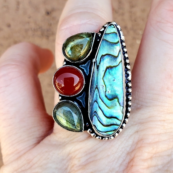 New Abalone Shell, Carnelian & Labradorite 925 Silver Ring. - Picture 7 of 16